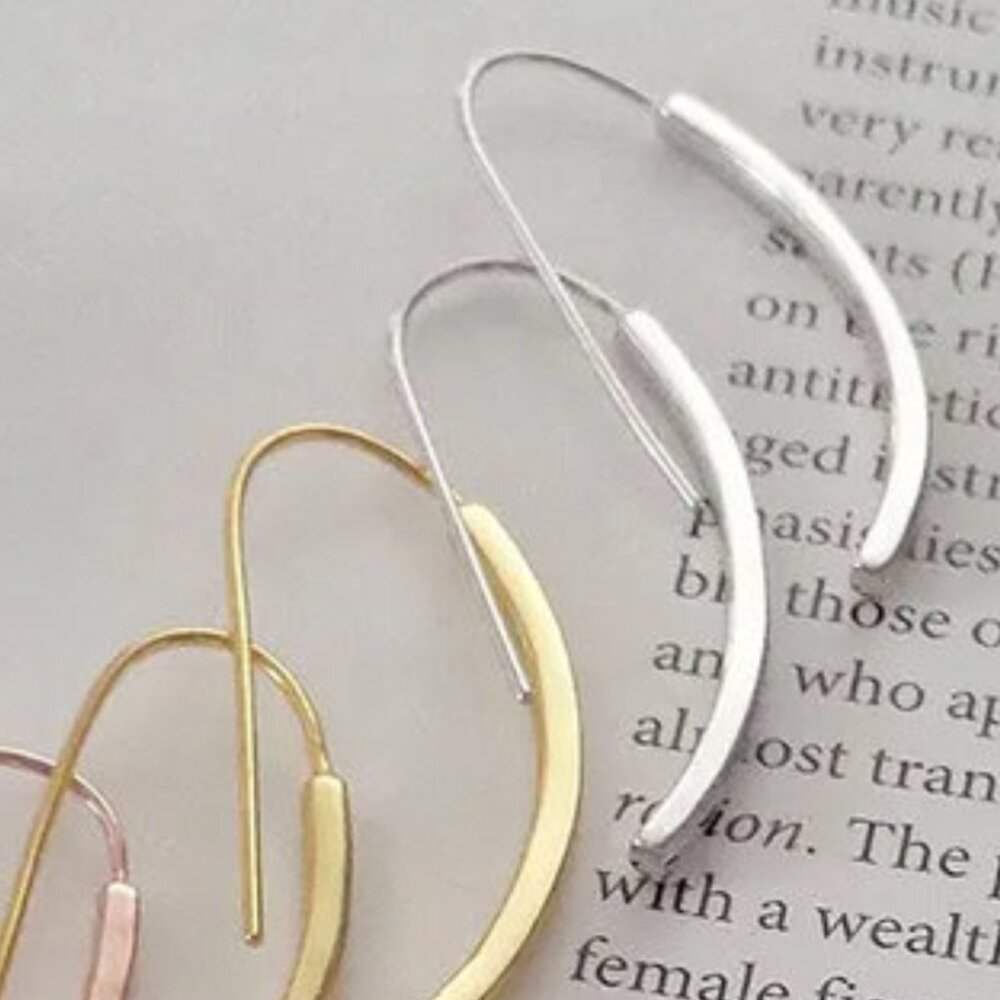 Curved Bar Threader Earrings in Gold & Silver. 925 Sterling Silver. #1079